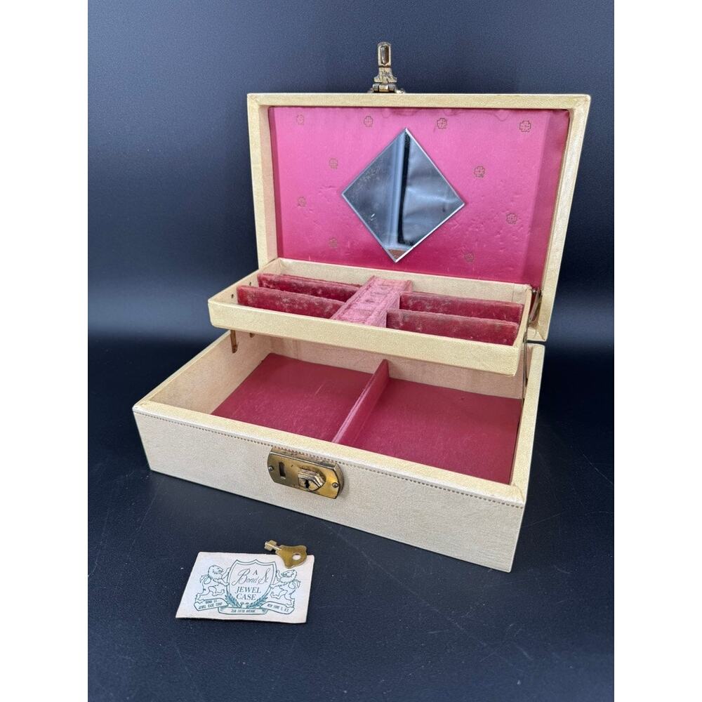 Vintage 1950s Bond St Jewel Case Jewelry Box Pink Velvet Mirror Key MCM